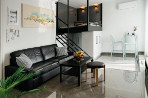 Stylish suite overlooking the Acropolis